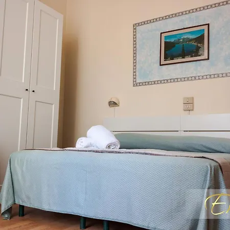 Eros 2* Lido di Camaiore