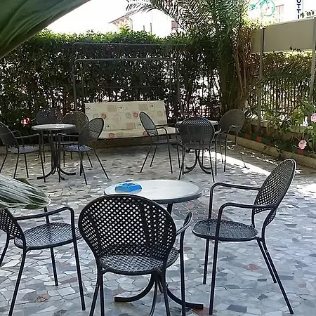 호텔 Eros 리도디캄파이오레